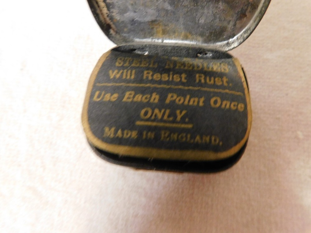 Gramophone phonograph needles Sphinx Needle Tin *