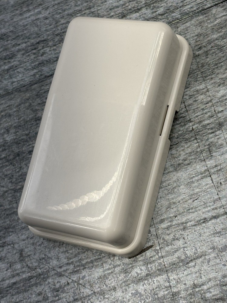 DAIKIN Remote Controller BRC944B2 w/Remote Controller Cable & Hardware Open Box