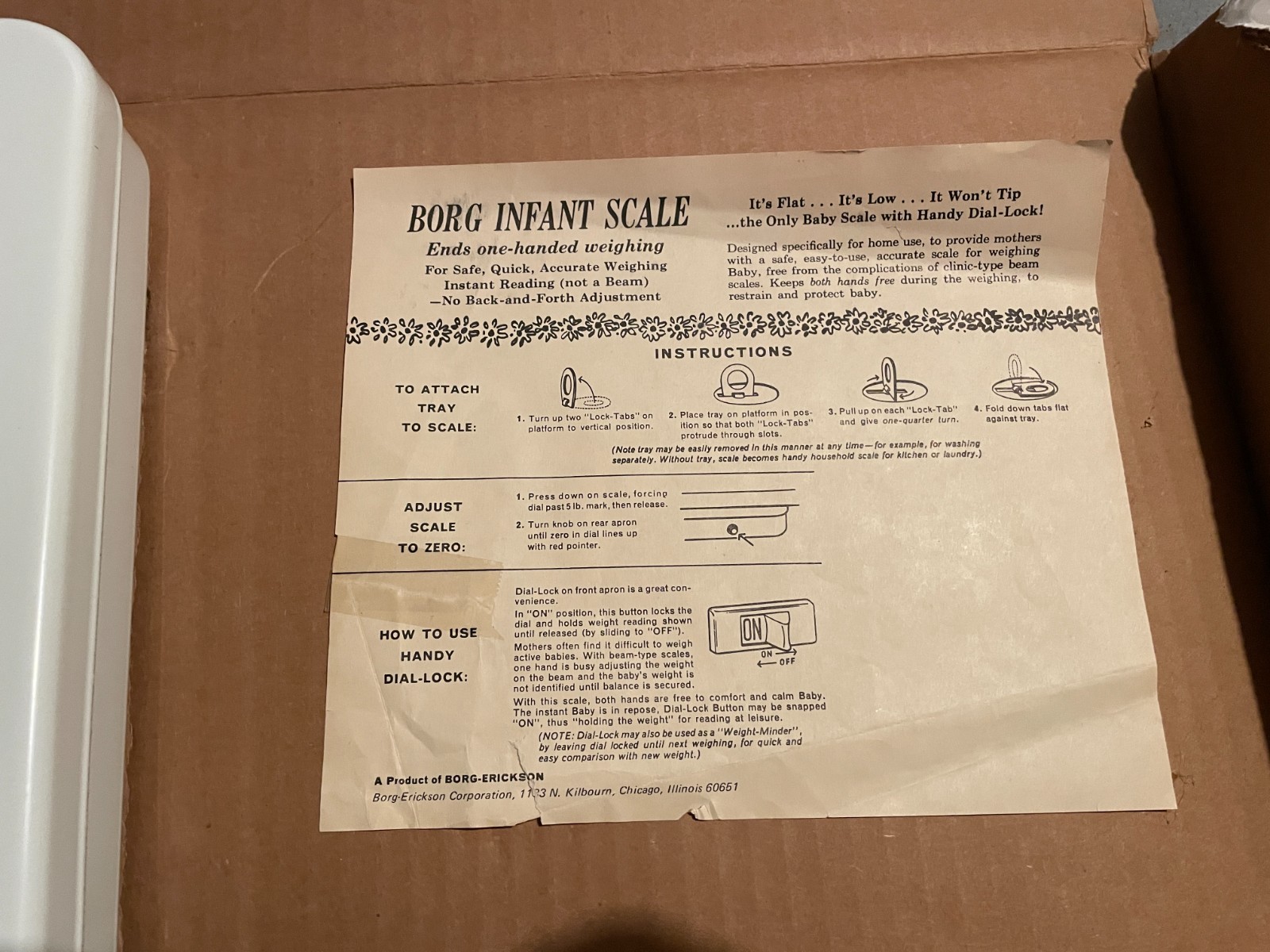 NIB ViNTAGE BABY SCALE: New in Box Borg Gentle Touch Baby Scale with Documents