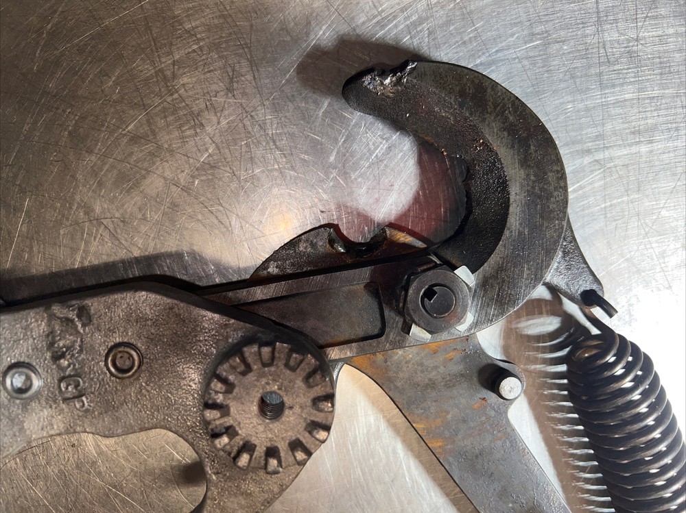 Hastings EX3 624 Tree Trimmer STICK ELECTRICAL CABLE TOOL. Please Read