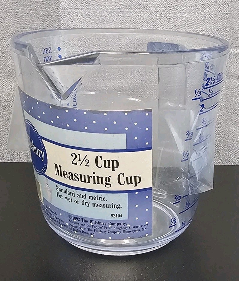 1992 Pillsbury 2 1/2 Cup Measuring Cup New