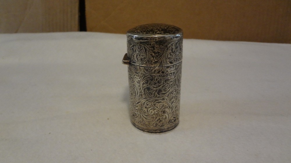 C. E. WILLIAMS BIRMINGHAM STERLING SILVER REPOUSSE PERFUME SCENT BOTTLE 1908