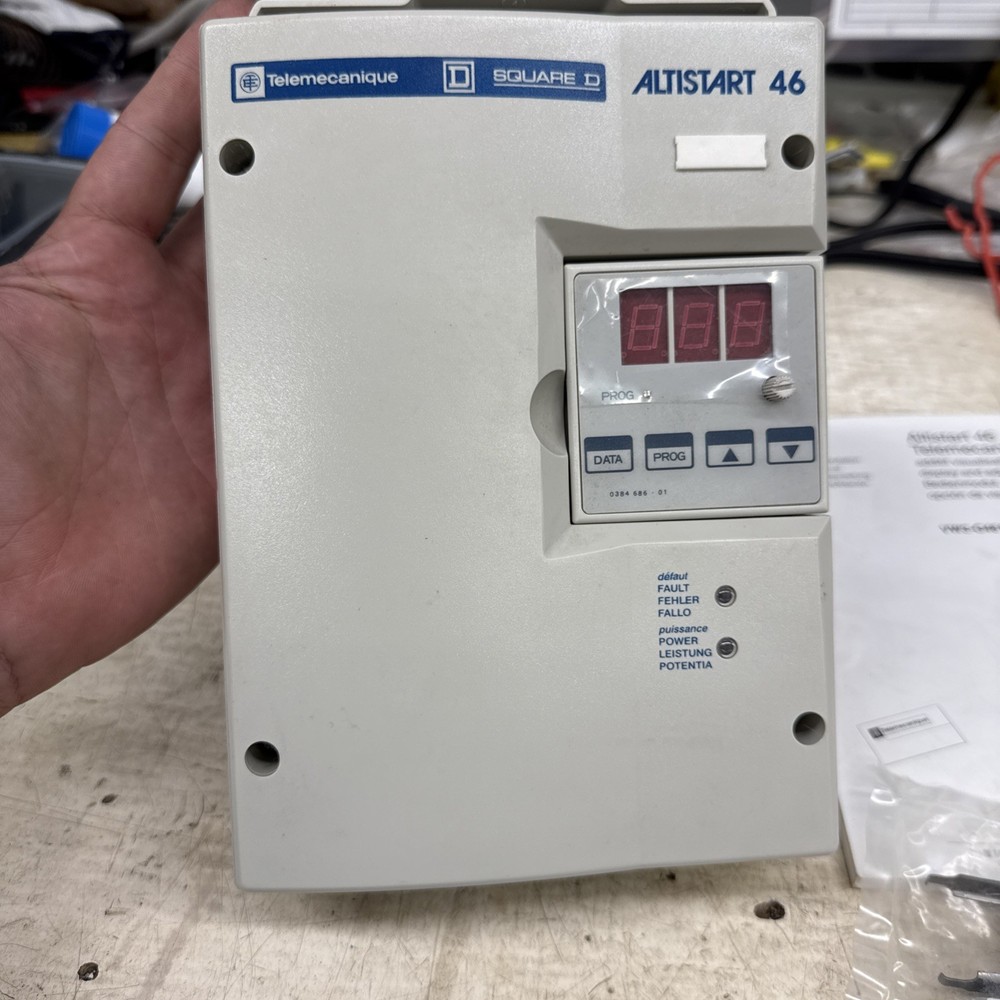 TELEMECANIQUE ALTISTART 46 Soft Starter module