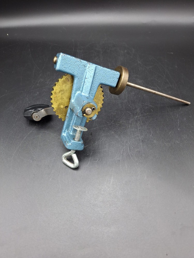 Blue Bobbin Winder spooling machine