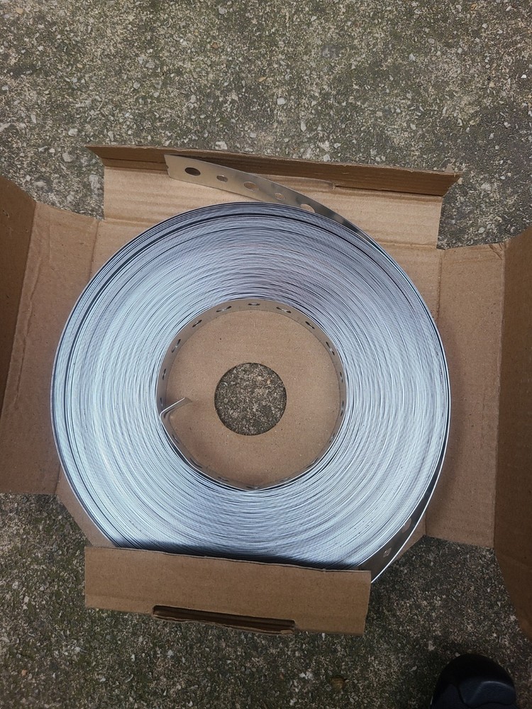 Perforated duct Strap 3/4 in x 100 ft