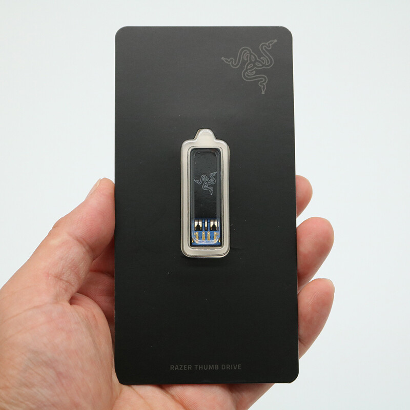 Razer Thumb Drive Flash Memory Card 8GB-OPEN BOX
