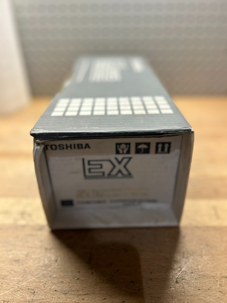 TOSHIBA EX10-UBA2 PROGRAMMABLE CONTROLLER CHASSIS-NEW IN BOX