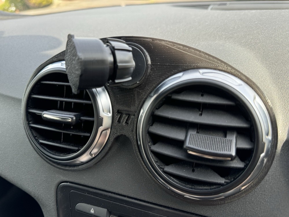 Audi TT MK2 Quad Lock Phone Holder