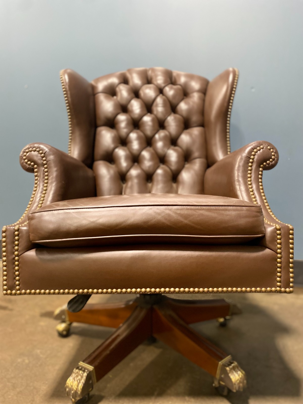 Leather Kittinger Executive Swivel Chair - Hog Hair - Brown - Vintage
