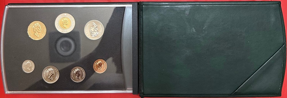 1998 Canada Specimen Set Plus COA & Box