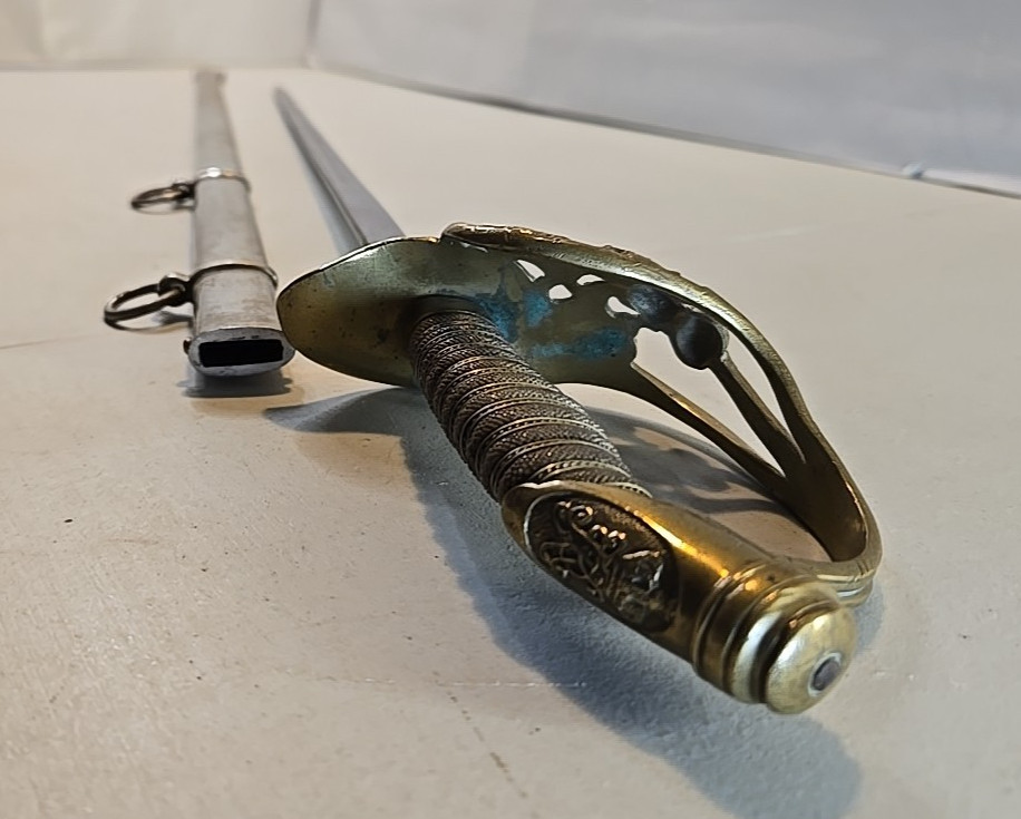 WWI M1889 German Wurttemberg Kinder Sabel Sword w/Scabbard - Etched - Kirschbaum