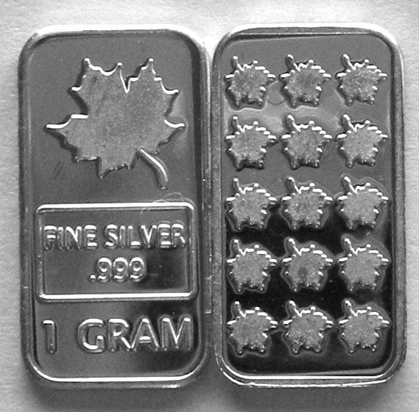 (100) 1 GRAM .999 PURE SILVER MAPLE LEAF BARS b7