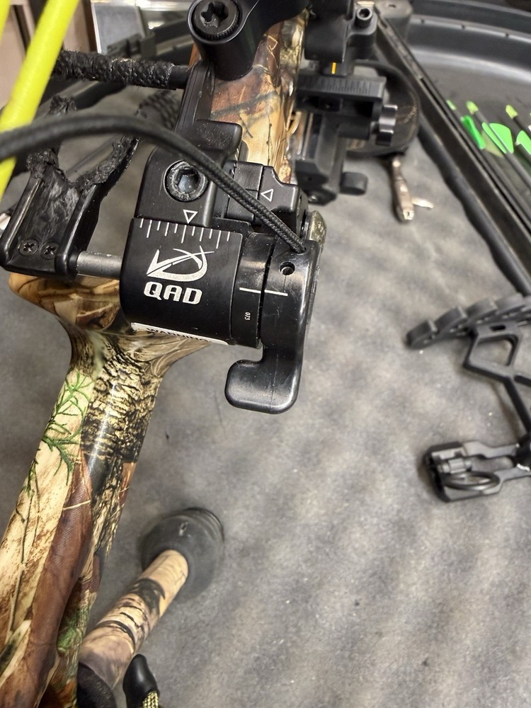 PSE Evoke 31 RH Adjustable Draw Length Camo Compound Bow 70lbs RH Bow PACKAGE!!
