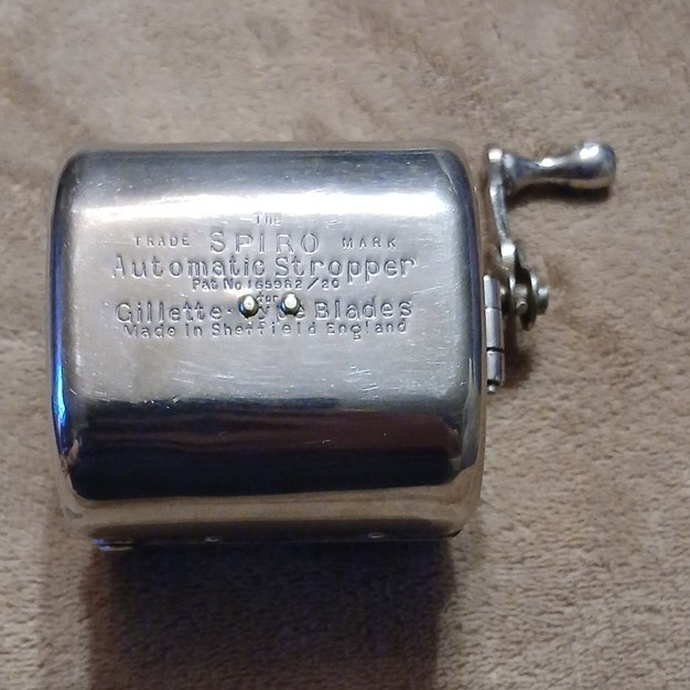 John Watts Spiro Automatic Stropper for Gillette Blades Sheffield England