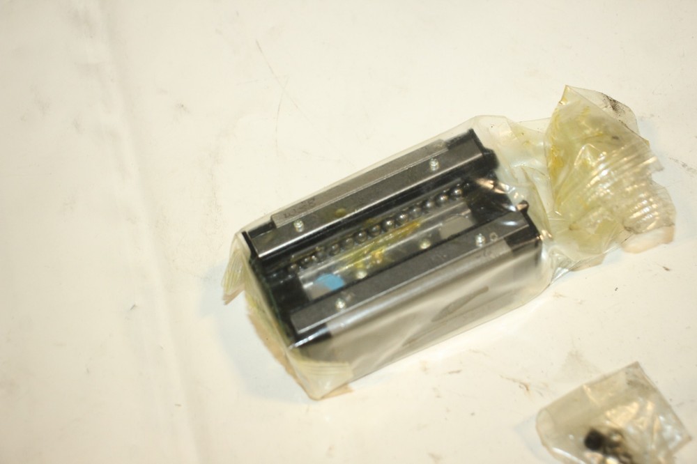 THK Linear Block HSR25R1SS GK