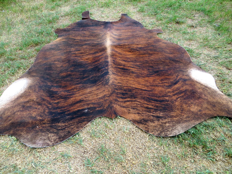 MAKE OFFER !! LARGE BRINDLE brown Cowhide Rug natural Cowhides Cow Hide Skin RN