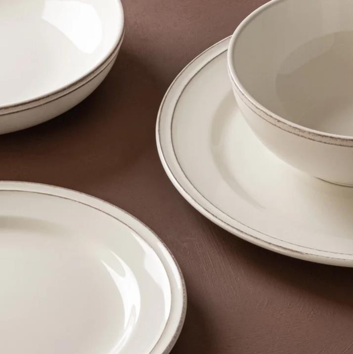 Over & Back Dinnerware Set Ivory 16-Piece Lake Como Serves 4 Stoneware Durable