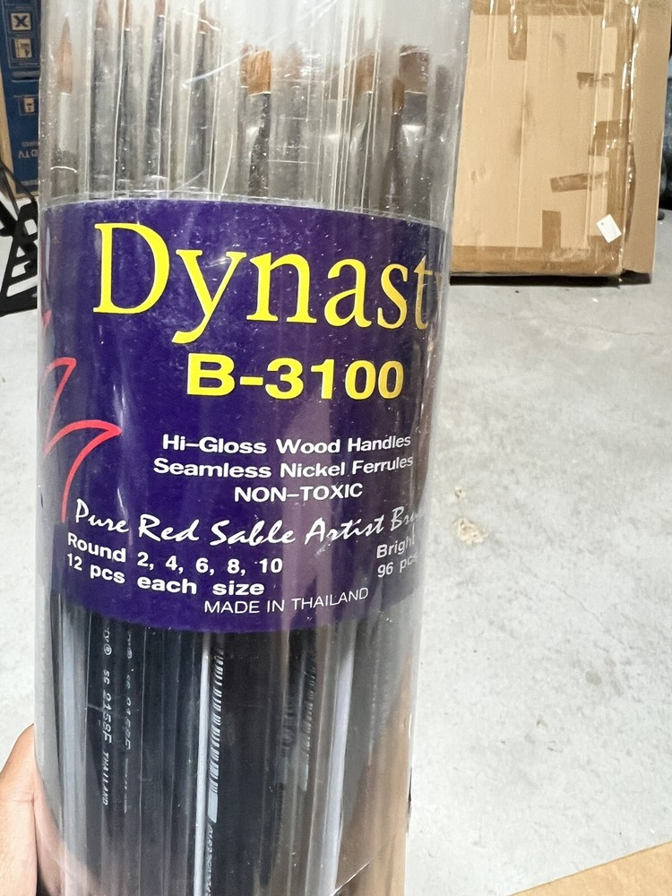 Dynasty- 3100 brushes. 96 Count