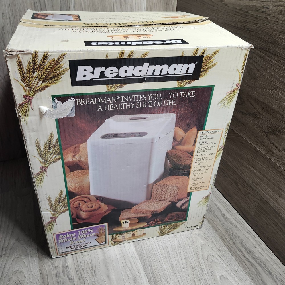Breadman Bread Machine Automatic Bread Maker 8 Settings TR442SPR New Open Box