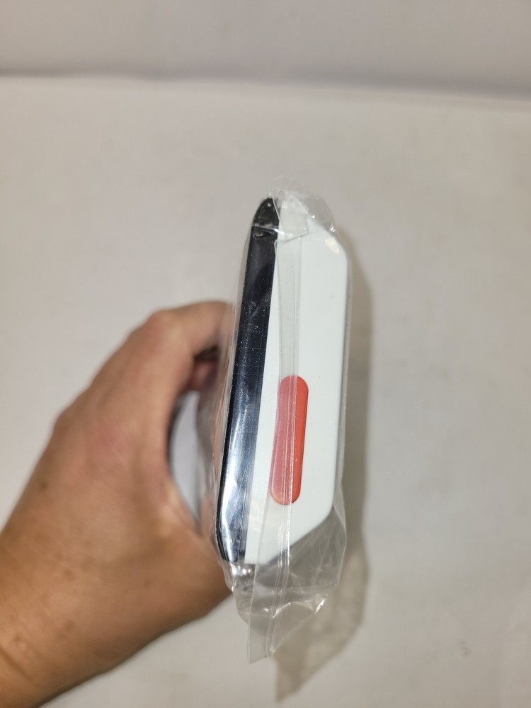 SimpliSafe Wireless Keypad (KP3W, White) New In Open Box