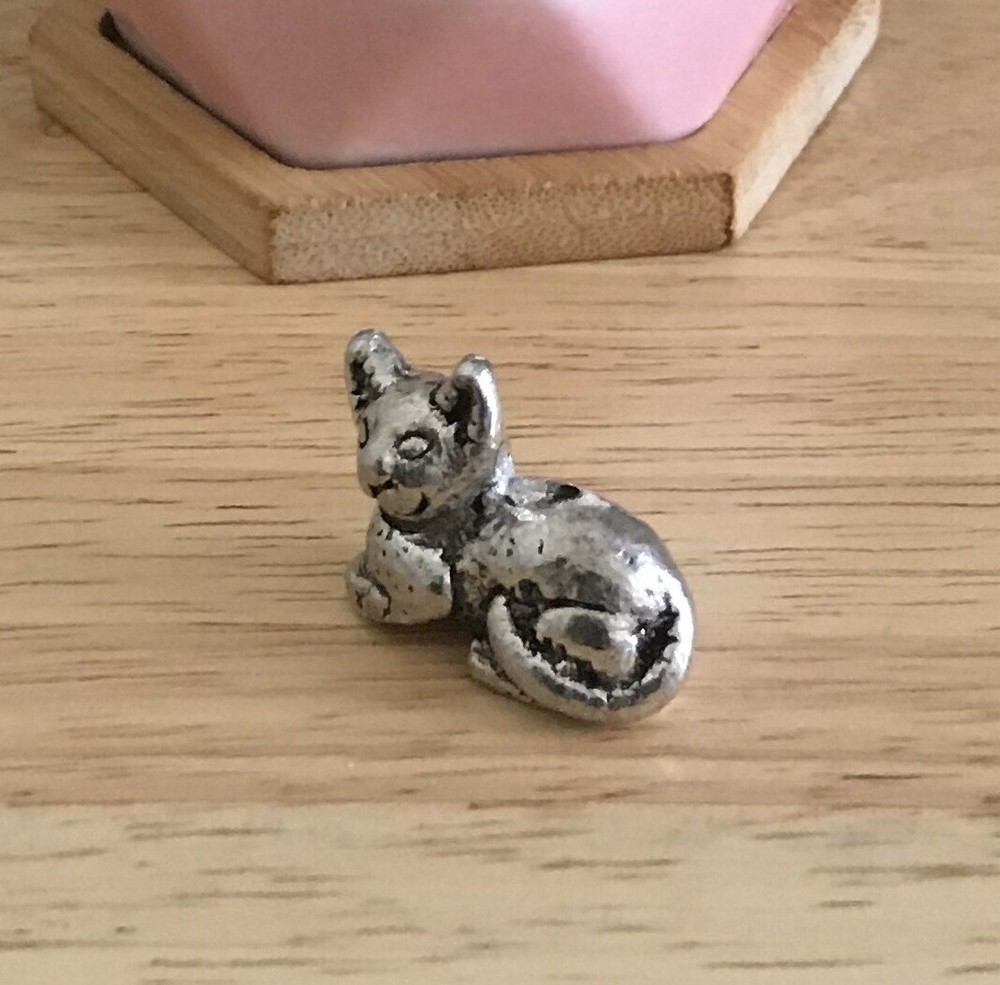 Kitten Incense Holder