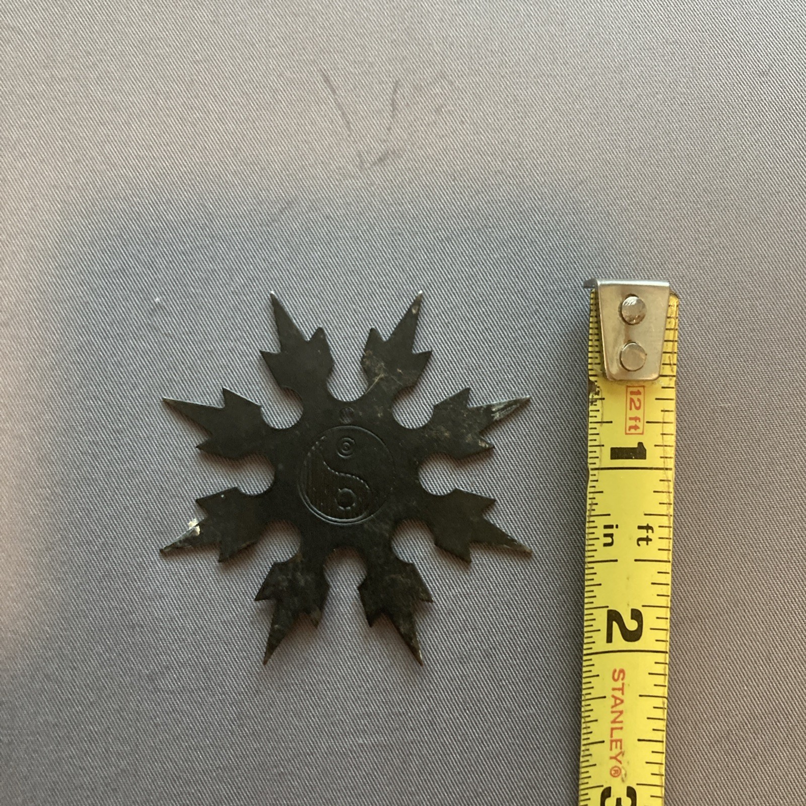 Vintage Ninja Throwing Star Pendant Black or Gold, Metal