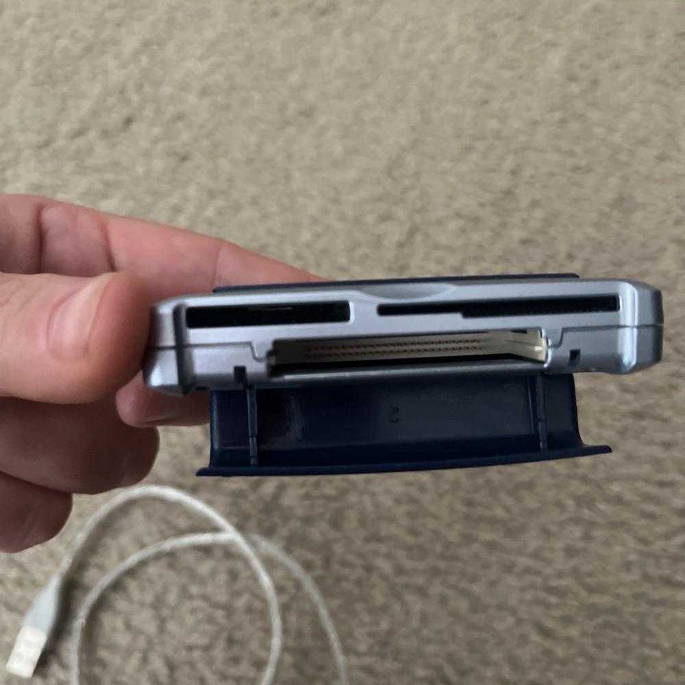 Lexar Media RW018 USB 2.0 High Speed Convenient Size Multi-Card Reader