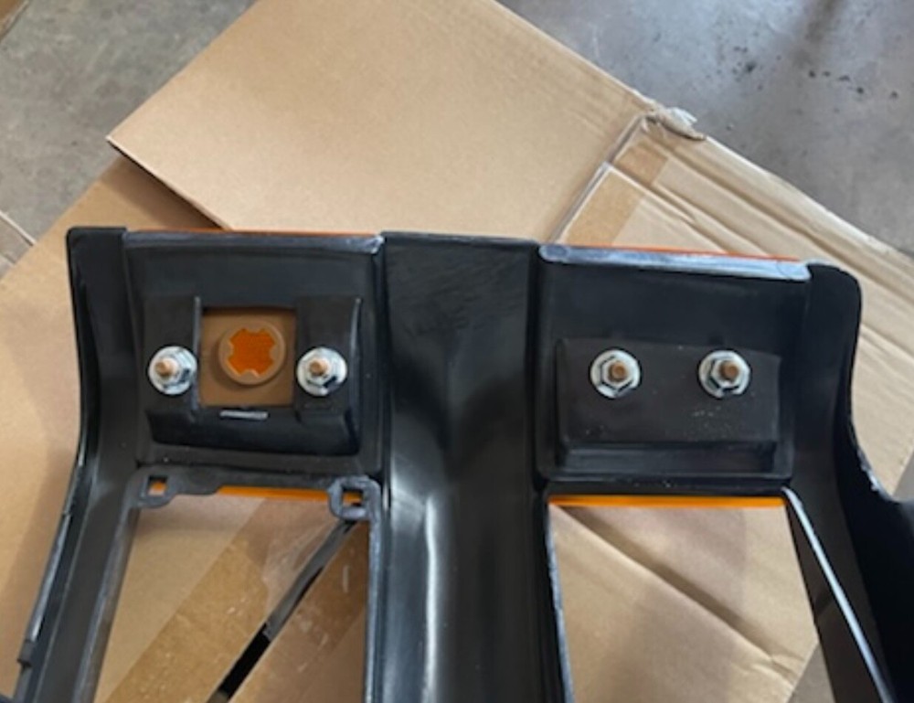 88-99 side marker corner light hardware NUT set grill grille OBS