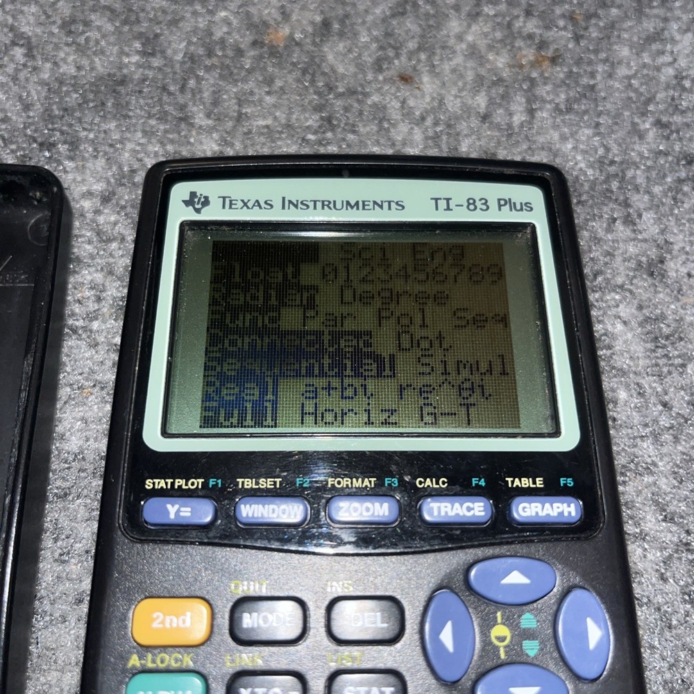 Texas Instruments TI-83 Plus Graphing Calculator W/ Cover TESTED ( Screen )
