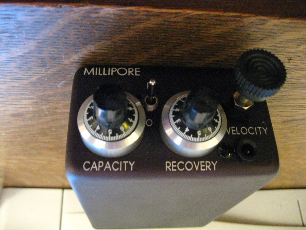 Millipore Dispense Controller WCDS000F4 Pre Dispense Controller INTEGRIS USA