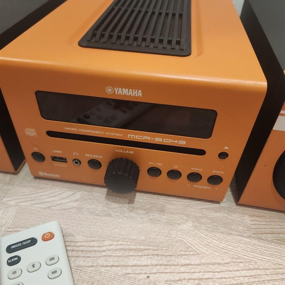 YAMAHA MCR-B043 Orange CD USB Bluetooth Micro Component Stereo System JapanY