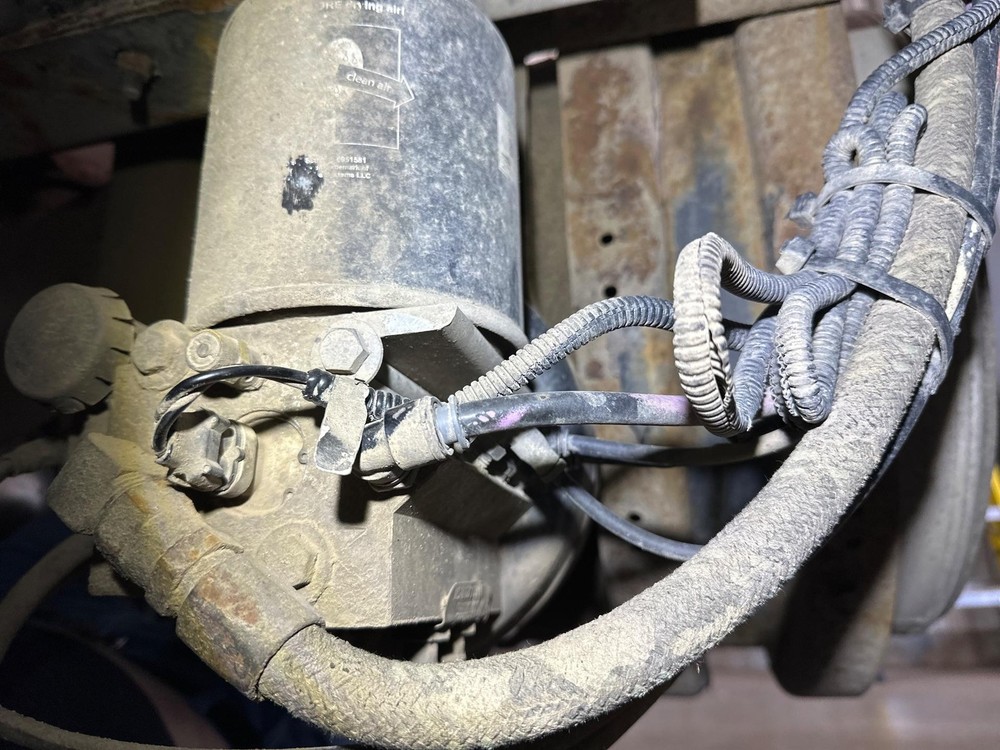 Bendix AD-IS Air Dryer - Used