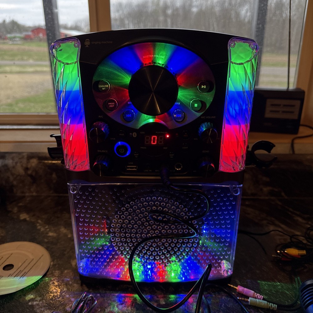 Singin Machine SML-625BTBK