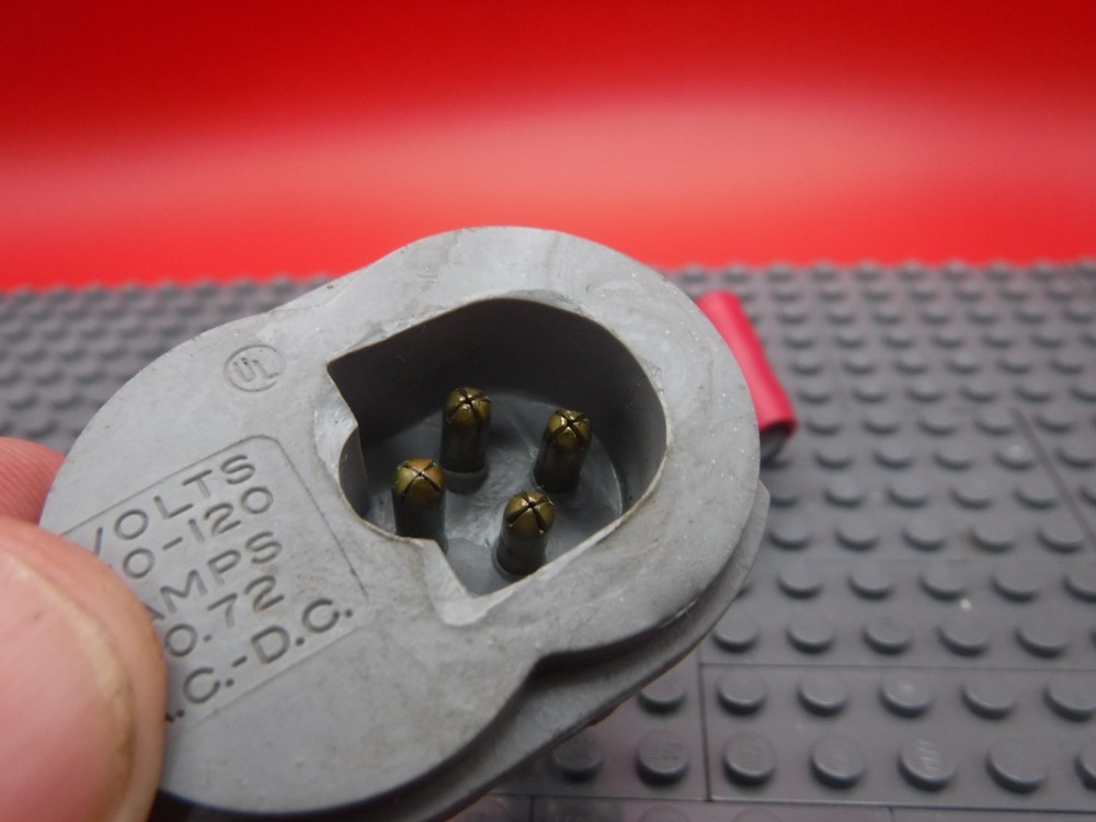 Singer 603 Sewing Machine Plug Terminal Extension Adapter for Case