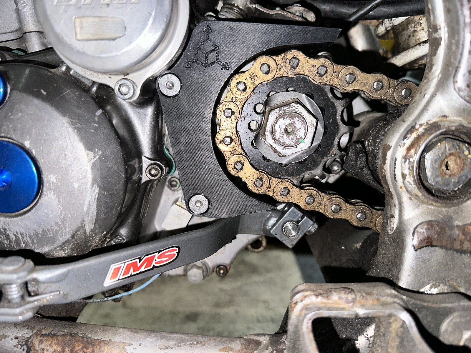 2004-2013 Yamaha YFZ 450 CARB POLY NYLON Case Saver Engine Chain Guard Protector