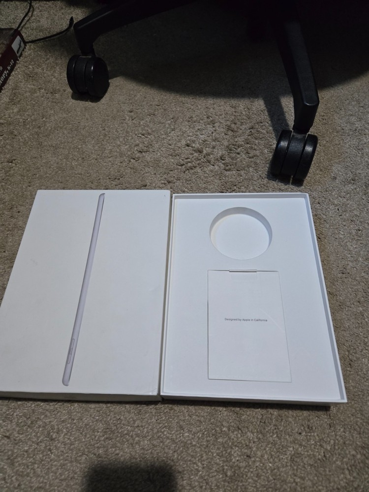 Apple iPad 6th Generation 32 GB Box Only - EMPTY BOX