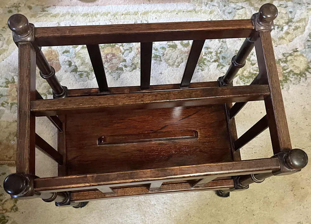 Magazine Rack - Wooden