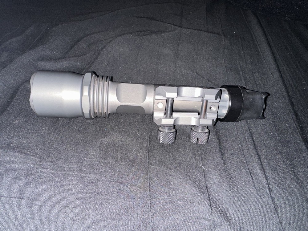 Surefire Weaponlight with Mount - A158918 - Charcoal Gray