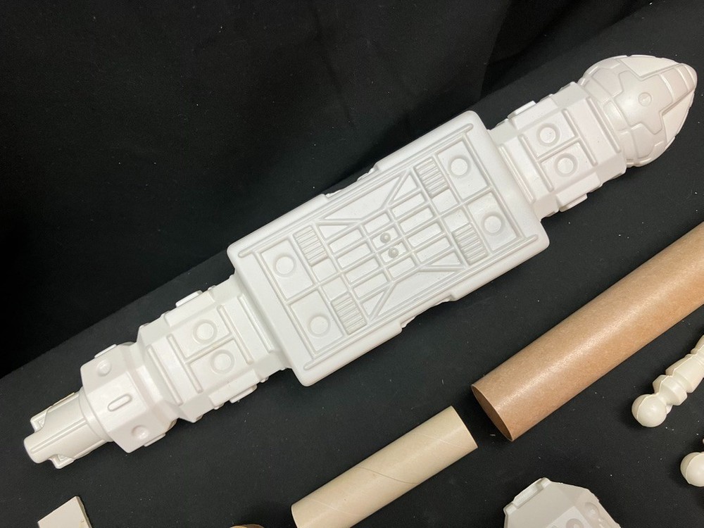 Centuri Space 1999 Eagle Transporter Flying Model Rocket Kit - Open - Complete