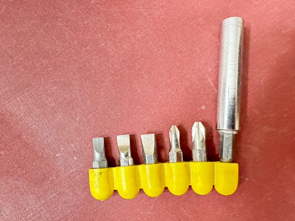 HYPER TOUGH 4.8-VOLT Cordless Screwdriver, Charger, Missing The Original Bits