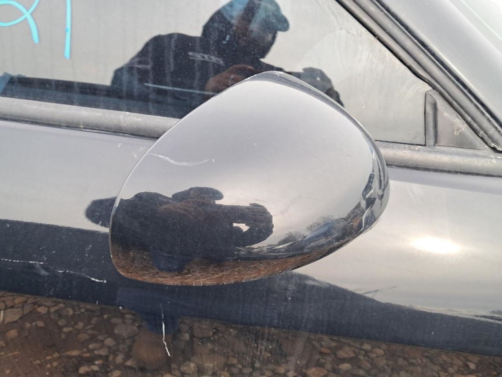 CHALLENGE 2016 Glove Box 4884216