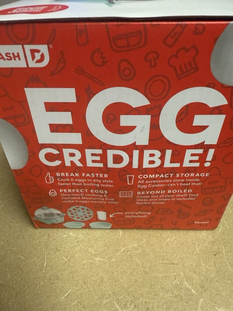DASH Rapid Egg Cooker