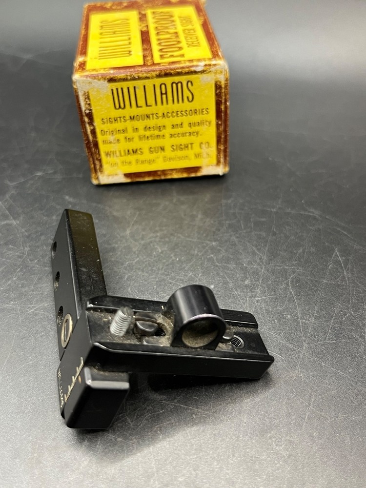 Williams Receiver Sight, Model SSM, With Faxtory Box