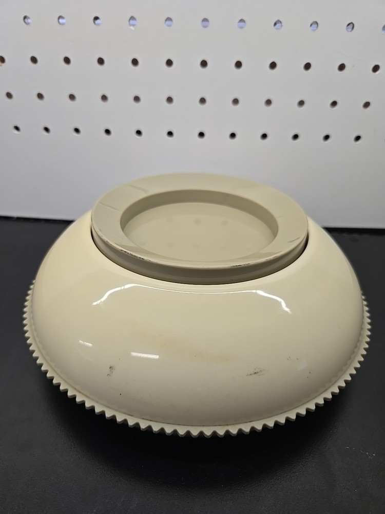 1970's Vintage Kitchen Scale