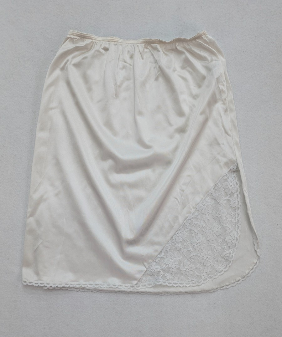 Vintage Women's Slip Skirt Ashley Taylor Size M White Half Lace Trim