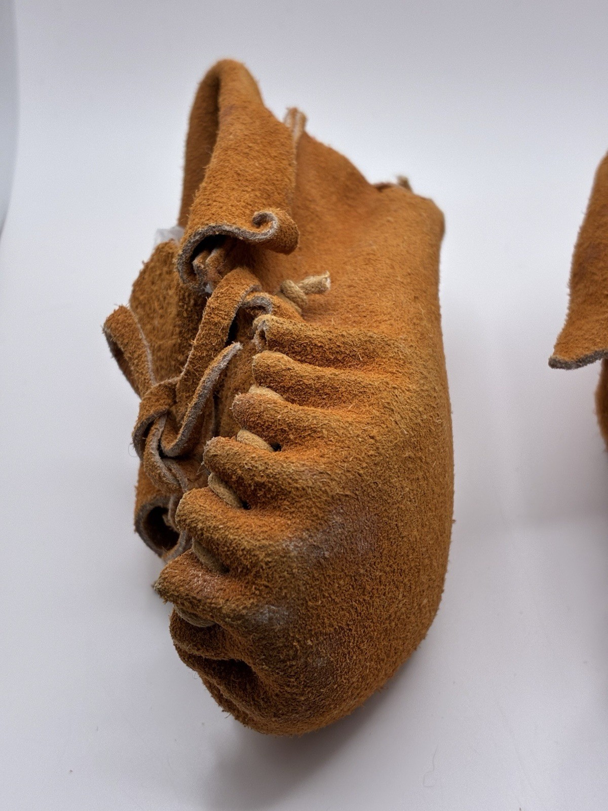 Antique 1960s–70s Handmade Suede Leather Beaded Moccasins Baby Toddler