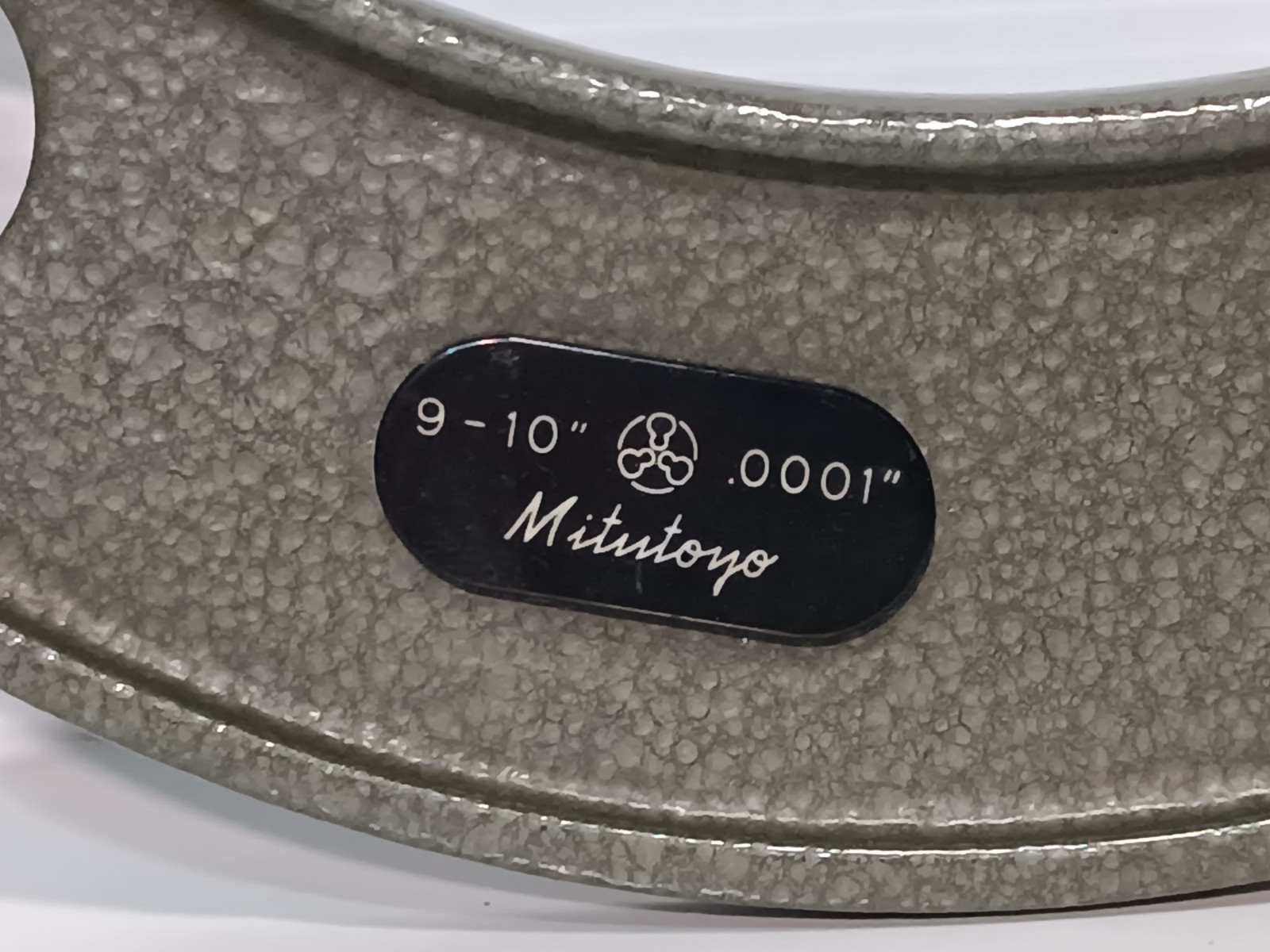 Mitutoyo Outside Micrometer Set, 6 Sizes, 5" - 11" Overall Range, .0001" Grad