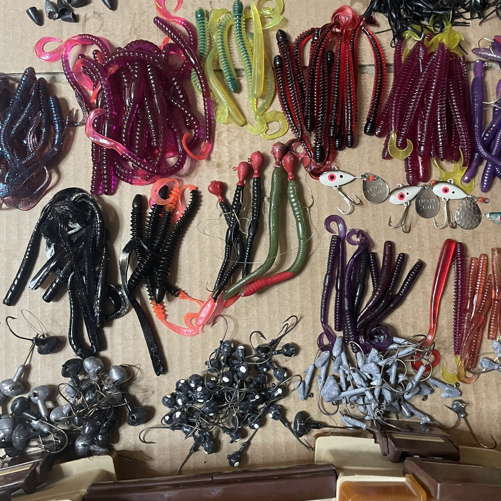 Vintage Fishing Lot Jig Heads Spoons 3 Tackle Boxes Plano Fenwick 100s Of Pcs