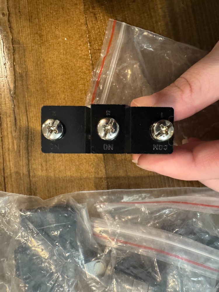 5 Pack Uxcell XZ-15GW22-B AC Panel Mount Roller Snap Button Type Micro Switch