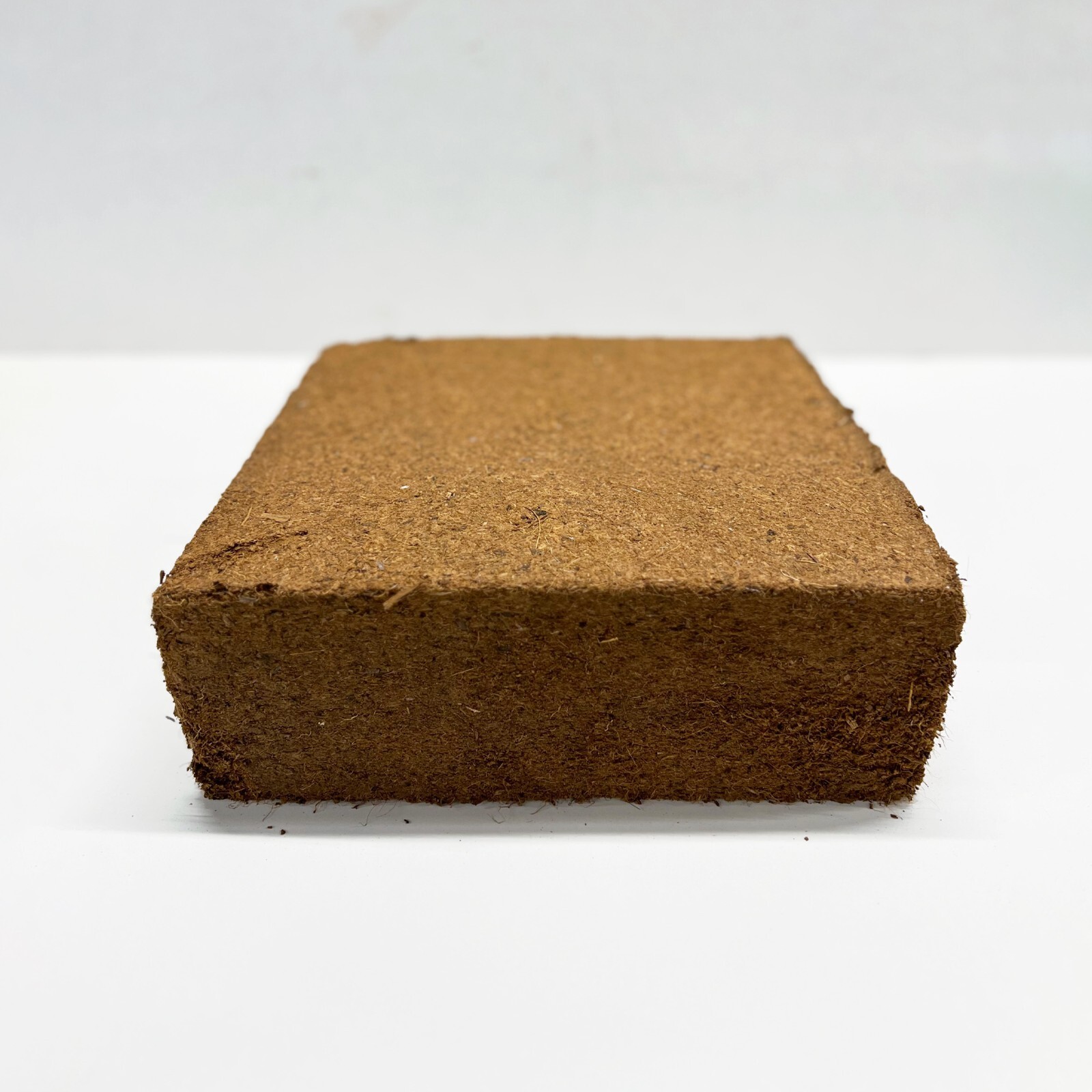 Best Coco Peat - Premium Coir Pith 5Kg/11 Lbs Block, Expands to 15 Gallon,Low EC